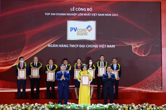 PVcomBank tăng 16 bậc trong Bảng xếp hạng VNR500