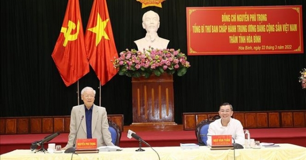 Tổng Bí thư Nguyễn Phú Trọng thăm, làm việc tại tỉnh Hòa Bình