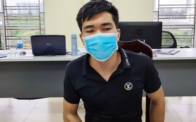 Tạm giữ hình sự gã trai lừa tình, trộm cắp tài sản của các quý bà trong