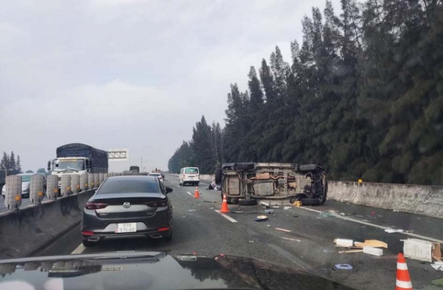 Phó Chủ tịch UBND TP HCM Lê Hoà Bình tử vong sau TNGT trên cao tốc