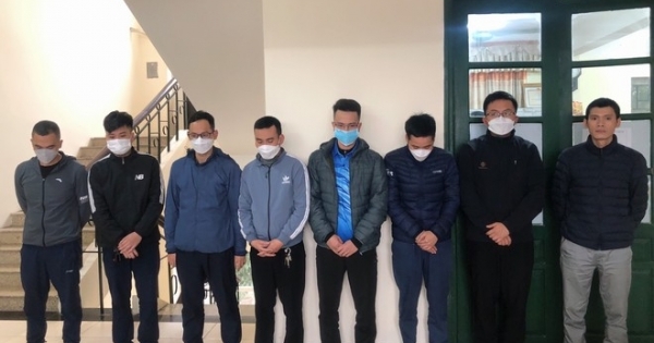 Tạm giữ hình sự Giám đốc Trung tâm đăng kiểm 29-12D và 8 thuộc cấp