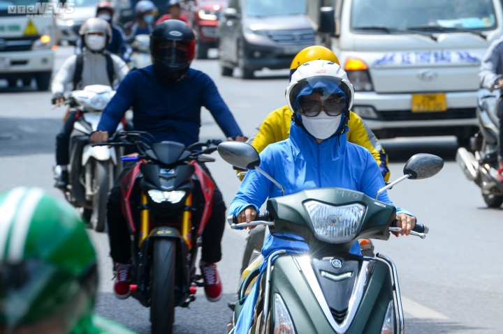 Bắc Bộ đón đợt nắng nóng đầu tiên trong tháng 3, nhiệt độ cao hơn trung bình nhiều năm