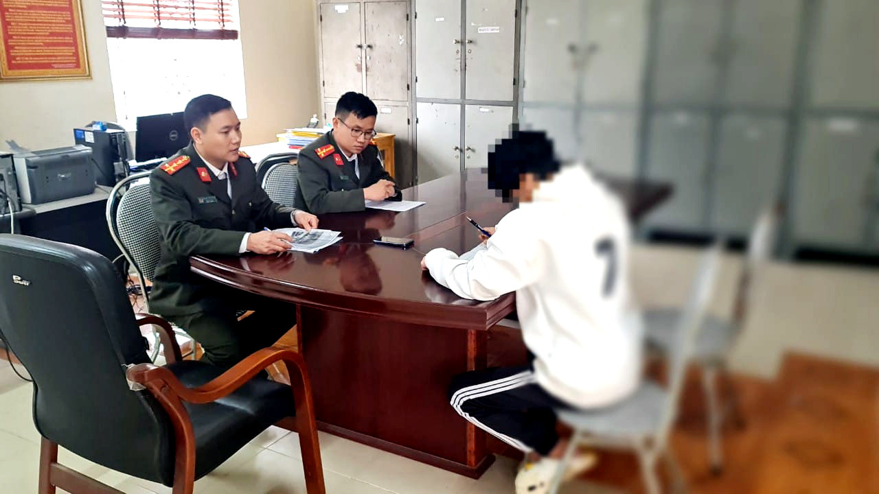 nvq-tai-co-quan-cong-an