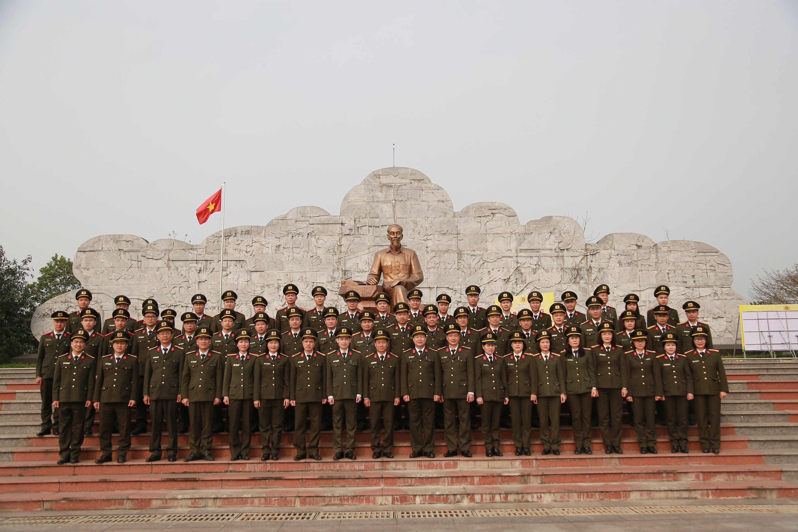 8CFC2B97-DA71-4346-A361-D1B01632B84E.