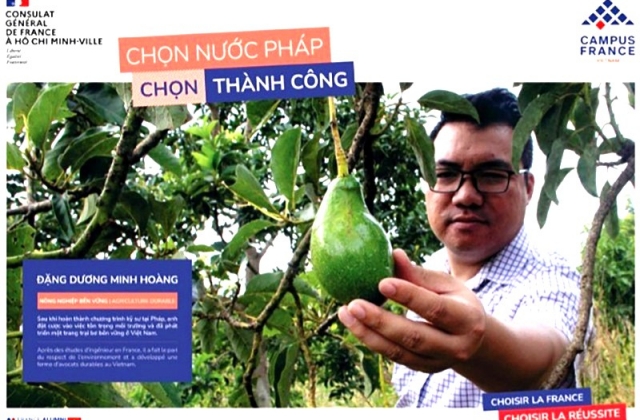 Chủ nhiệm Mạng lưới Lương Định Của toàn quốc vào top 20 Gương mặt trẻ Việt Nam tiêu biểu 2022