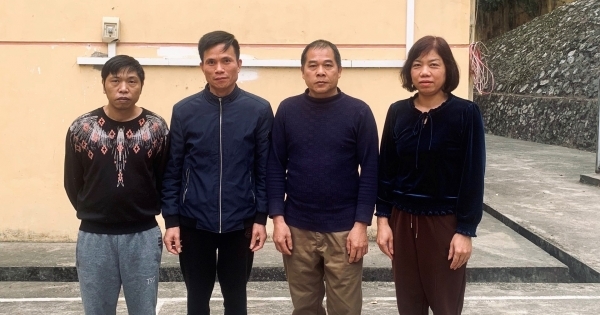 Lạng Sơn: Khởi tố nhóm đối tượng đánh bạc bằng kẹo