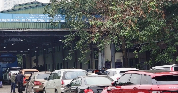 Giải quyết tình trạng ùn tắc đăng kiểm