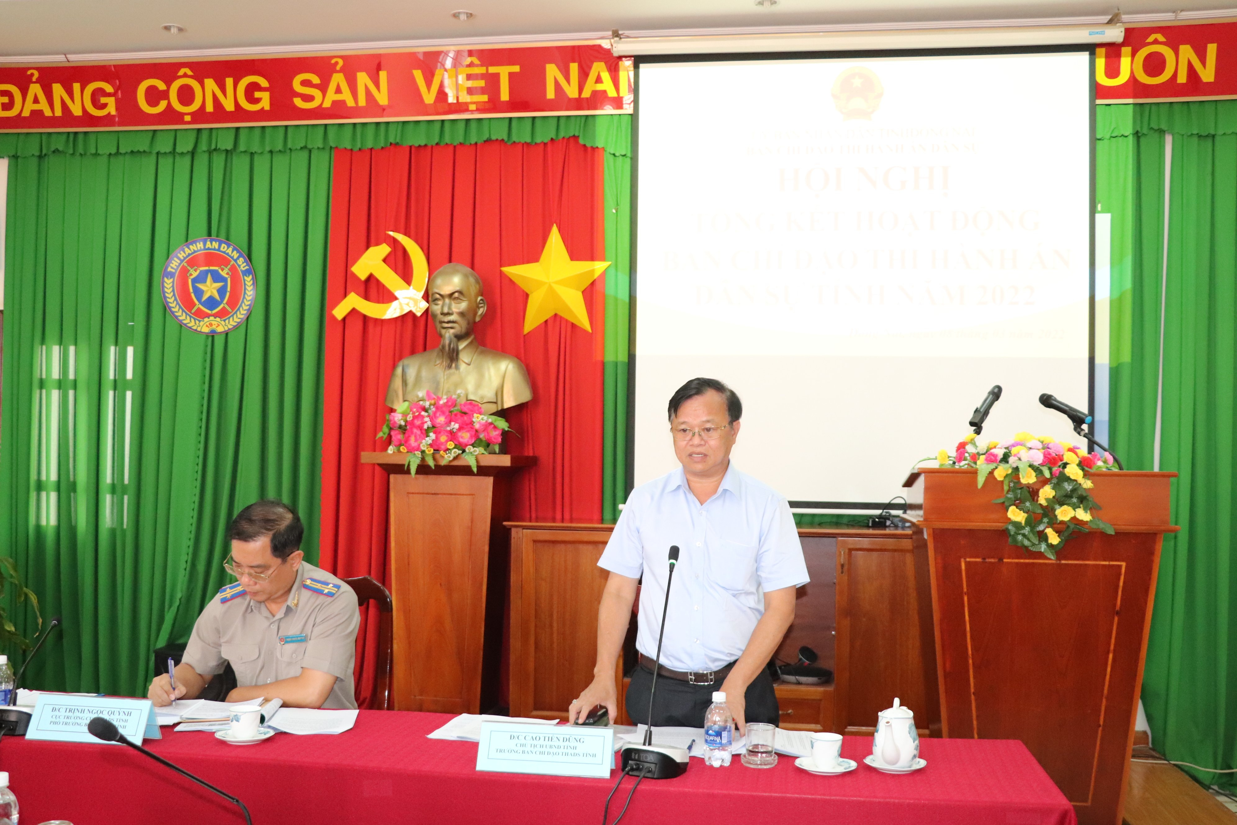 &Ocirc;ng Cao Tiến Dũng &ndash; Chủ tịch UBND tỉnh Đồng Nai, Trưởng Ban Chỉ đạo THADS tỉnh ph&aacute;t biểu chỉ đạo.