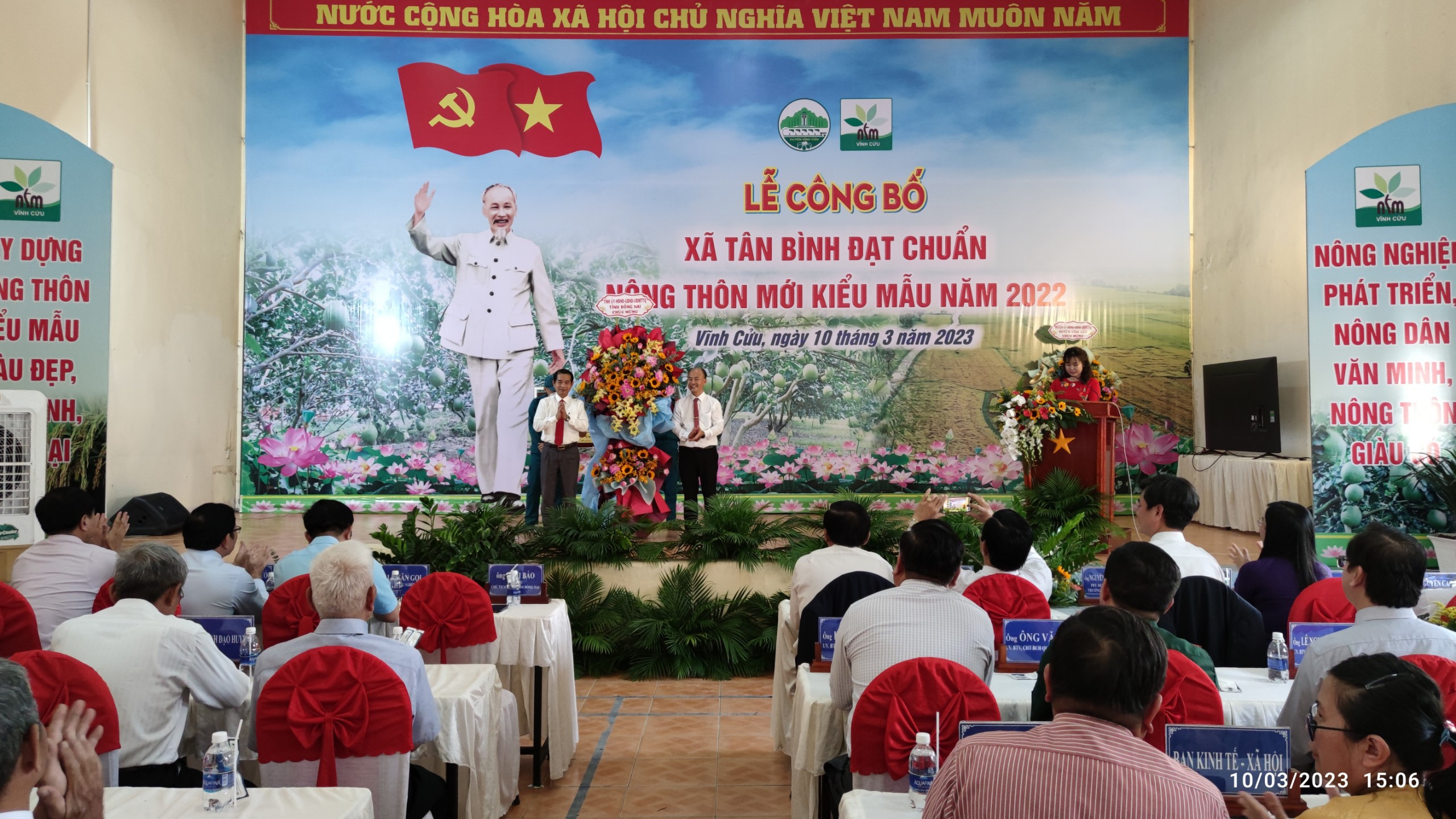 Lễ công bố xã Tân Bình đạt chuẩn nông thôn mới kiểu mẫu năm 2022.