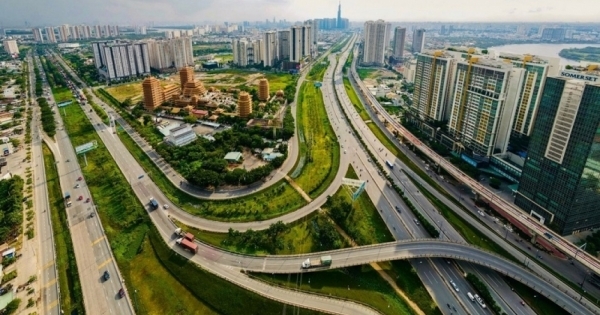 Thủ tướng Chính phủ đôn đốc việc phân bổ chi tiết kế hoạch đầu tư công năm 2023