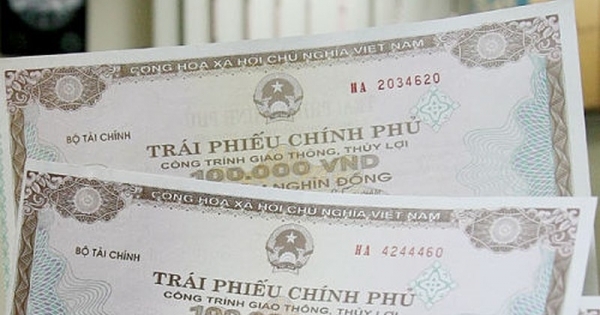 Lãi suất huy động trái phiếu chính phủ tiếp tục xu hướng giảm