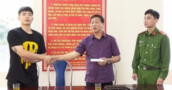 Hải Phòng: Nam thanh niên bất ngờ nhặt được 100 triệu đồng bỏ quên ở cây ATM