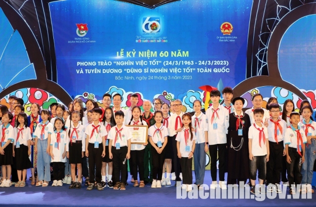 Lễ kỷ niệm 60 năm phong trào “Nghìn việc tốt
