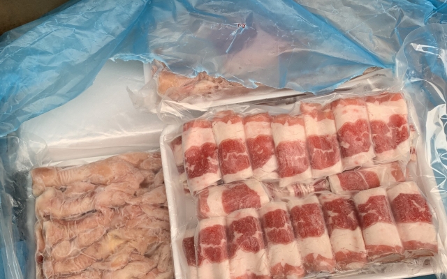 Bắc Giang: Phát hiện, tiêu huỷ gần 1 tấn thực phẩm không rõ nguồn gốc, xuất xứ