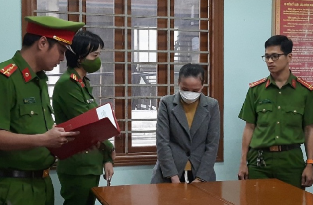 Bắt nữ Phó giám đốc phòng giao dịch ngân hàng để điều tra về hành vi lừa đảo, chiếm đoạt tài sản