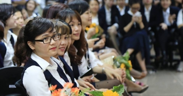 SUMPHARMA tuyển dụng Telesale thu nhập trên 10 triệu