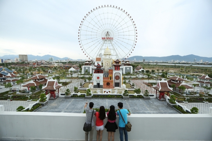 V&ograve;ng quay SunWheel.