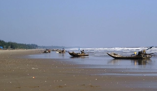 Thanh Hoá: Biển Quảng Lợi lại ngập nước mắt khóc học sinh đuối nước