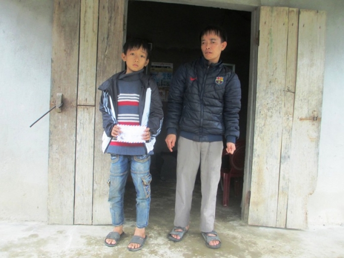 Giờ đ&acirc;y gia đ&igrave;nh anh đang trong t&uacute;ng thiếu kiệt quệ.&nbsp;