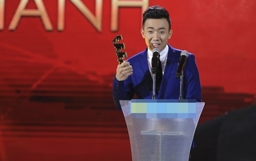 Trấn Thành “bội thu” tại HTV Awards 2016