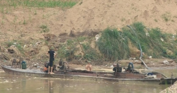 Bắc Giang: Nghi vấn HTX Yên Định núp bóng khai thác cát, sỏi để khai thác vàng sa khoáng?