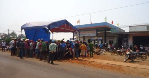 Gia Lai: Thanh niên chết bất thường bên cây xăng