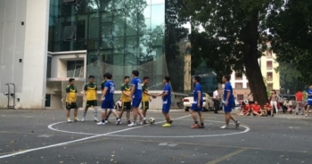 Giải bóng đá VP Bộ Tư pháp lần 3: Cuộc tranh giành quyết liệt, "kiếm vé" vào bán kết