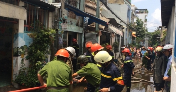 "Bà hỏa" ghé thăm phòng trọ cạnh lớp mầm non, hàng chục cô trò hoảng loạn