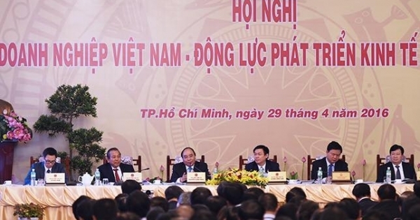 Thủ tướng Nguyễn Xuân Phúc: Chung sức tạo nên niềm tự hào “Made in Việt Nam”