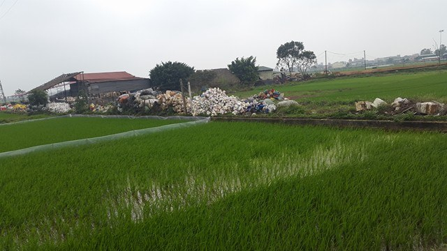 X&acirc;y dựng nh&agrave; tr&ecirc;n đất n&ocirc;ng nghiệp tại x&atilde; Trung Nguy&ecirc;n