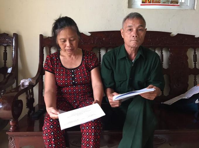 B&agrave; Nguyễn Thị H&agrave;, &ocirc;ng Nguyễn Phi Long cho biết sẽ tiếp tục k&ecirc;u cứu sau bản &aacute;n ph&uacute;c thẩm.