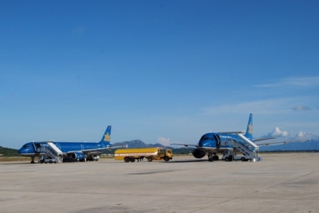 Hai máy bay suýt va chạm nhau tại sân bay Cam Ranh