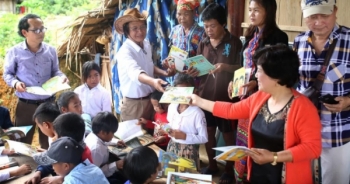 Hà Tĩnh: Cảm động 4 thầy cô hết lòng vì bà con dân tộc Chứt