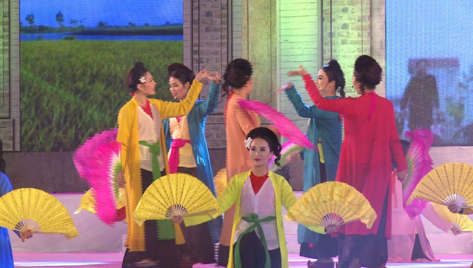 Lễ hội Đền H&ugrave;ng 2017: &ldquo;Linh thi&ecirc;ng nguồn cội - Đất Tổ H&ugrave;ng Vương&rdquo;