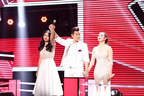 Giọng h&aacute;t Việt 2017: Chưa &ldquo;thị phạm&rdquo; Phương Thanh đ&atilde; bật kh&oacute;c khi tr&ograve; cưng Noo Phước Thịnh h&aacute;t hit 20 năm