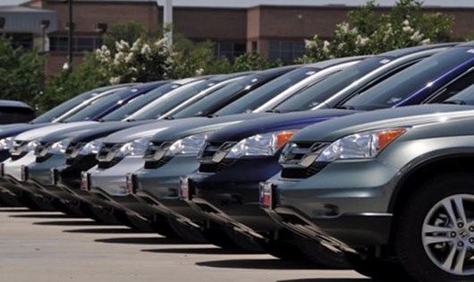 Sao chỉ tặng ô tô mà không tặng nhà tình nghĩa?