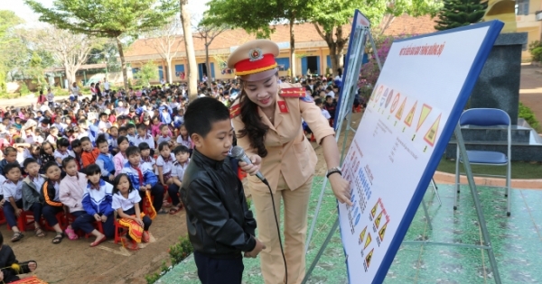 Đắk Nông: 2.300 học sinh bậc tiểu học được tiếp cận Luật Giao thông đường bộ