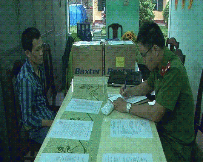 Sau nhiều ng&agrave;y điều tra, b&aacute;m s&aacute;t, đối tượng T&acirc;n đ&atilde; sa lưới.