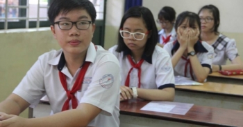 Phụ huynh TPHCM lo con không có chỗ học lớp 10 công lập