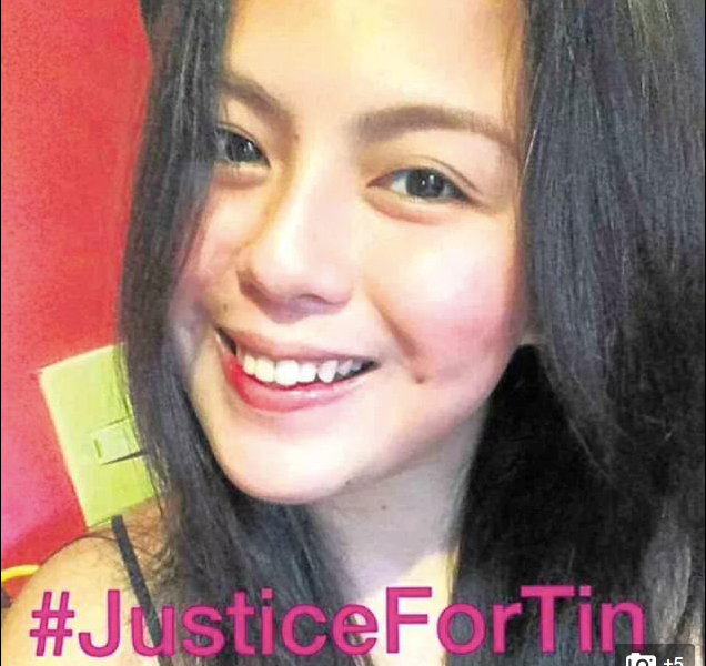 Những từ kh&oacute;a k&ecirc;u gọi đ&ograve;i lại c&ocirc;ng bằng cho Mary đang được bạn b&egrave; c&ocirc; chia sẻ tr&ecirc;n mạng x&atilde; hội. (Ảnh chụp từ m&agrave;n h&igrave;nh Daily Mail)