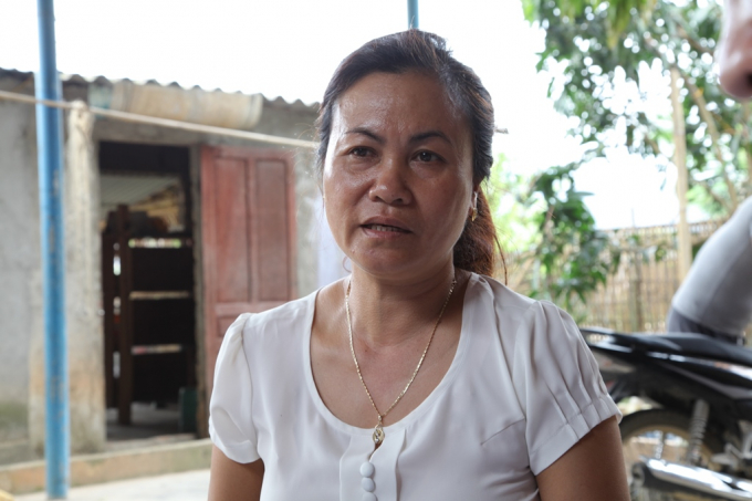 Chị Vi Thị Dung khẳng định gia đ&igrave;nh m&igrave;nh tự x&acirc;y dựng c&ocirc;ng tr&igrave;nh, tuy nhi&ecirc;n kh&ocirc;ng nhận được bất kỳ đồng tiền hỗ trợ n&agrave;o, kh&ocirc;ng c&oacute; ai đến gia đ&igrave;nh chị để kiểm tra cả.