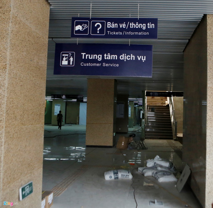 Trước đ&oacute;, đơn vị thi c&ocirc;ng dự kiến đầu th&aacute;ng 4, to&agrave;n tuyến ho&agrave;n thiện to&agrave;n bộ phần x&acirc;y lắp, trang tr&iacute; kiến tr&uacute;c v&agrave; đưa v&agrave;o chạy thử v&agrave;o cuối th&aacute;ng 9/2017.