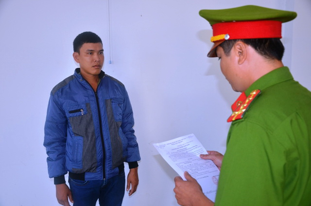 Đối tượng Phạm Thanh Sang bị bắt tạm giam 4 th&aacute;ng để điều tra về h&agrave;nh vi mua b&aacute;n người (Ảnh: b&aacute;o D&acirc;n tr&iacute;)