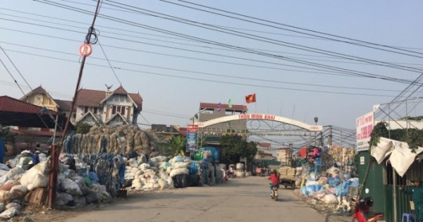 Hưng Yên: “Báo động” ô nhiễm làng nghề tái chế nhựa
