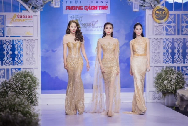 Bốn nữ ho&agrave;ng sắc đẹp Việt thay phi&ecirc;n nhau l&agrave;m vedette thời trang