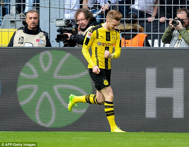 Marco Reus mở tỉ số trận đấu ngay ở ph&uacute;t thứ 2 v&agrave; gi&uacute;p&nbsp;Dortmund c&oacute; chiến thắng trước&nbsp;Frankfurt.