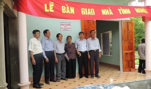 Nỗi đau giả giành quyền lợi nỗi đau thật