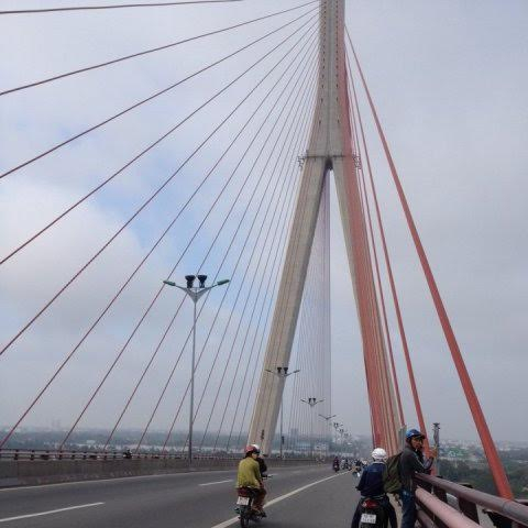 Cầu Cần Thơ. (Ảnh: b&aacute;o D&acirc;n Việt)