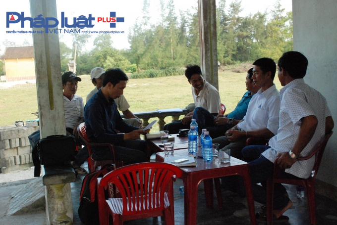 Hơn 30 hộ nu&ocirc;i t&ocirc;m tại x&atilde; Điền Hương mong mỏi nhận khoản tiền&nbsp;hỗ trợ để c&oacute; vốn t&aacute;i đầu tư lại hồ t&ocirc;m