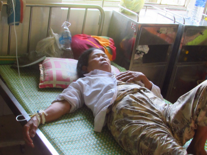 C&aacute;c bệnh nh&acirc;n đều c&oacute; triệu chứng n&ocirc;n mửa, ti&ecirc;u chảy nặng.